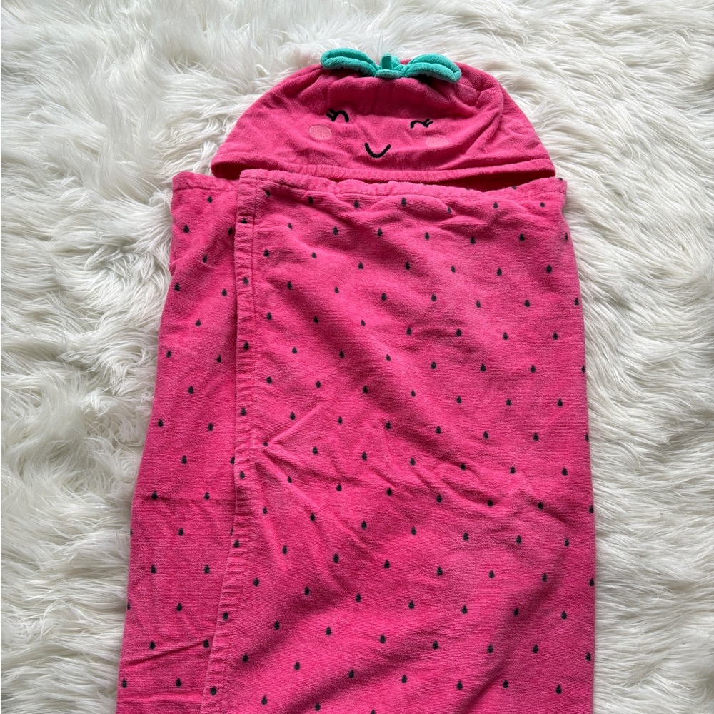 Pink Hooded pool Towel with strawberry face